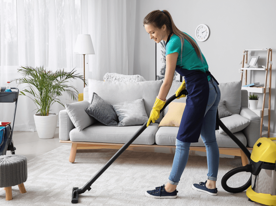 girls cleaning